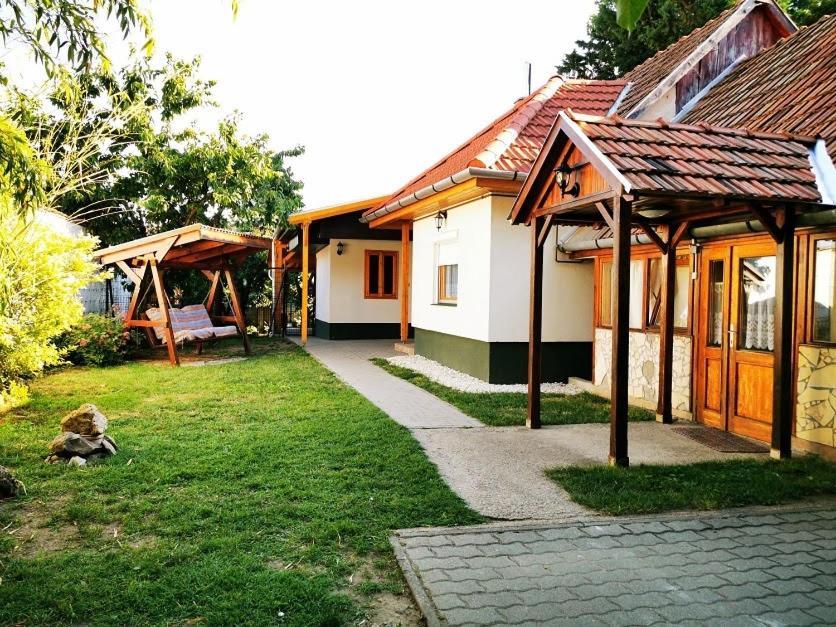 Ferienwohnung Tornacos Vendeghaz Erlau Exterior foto
